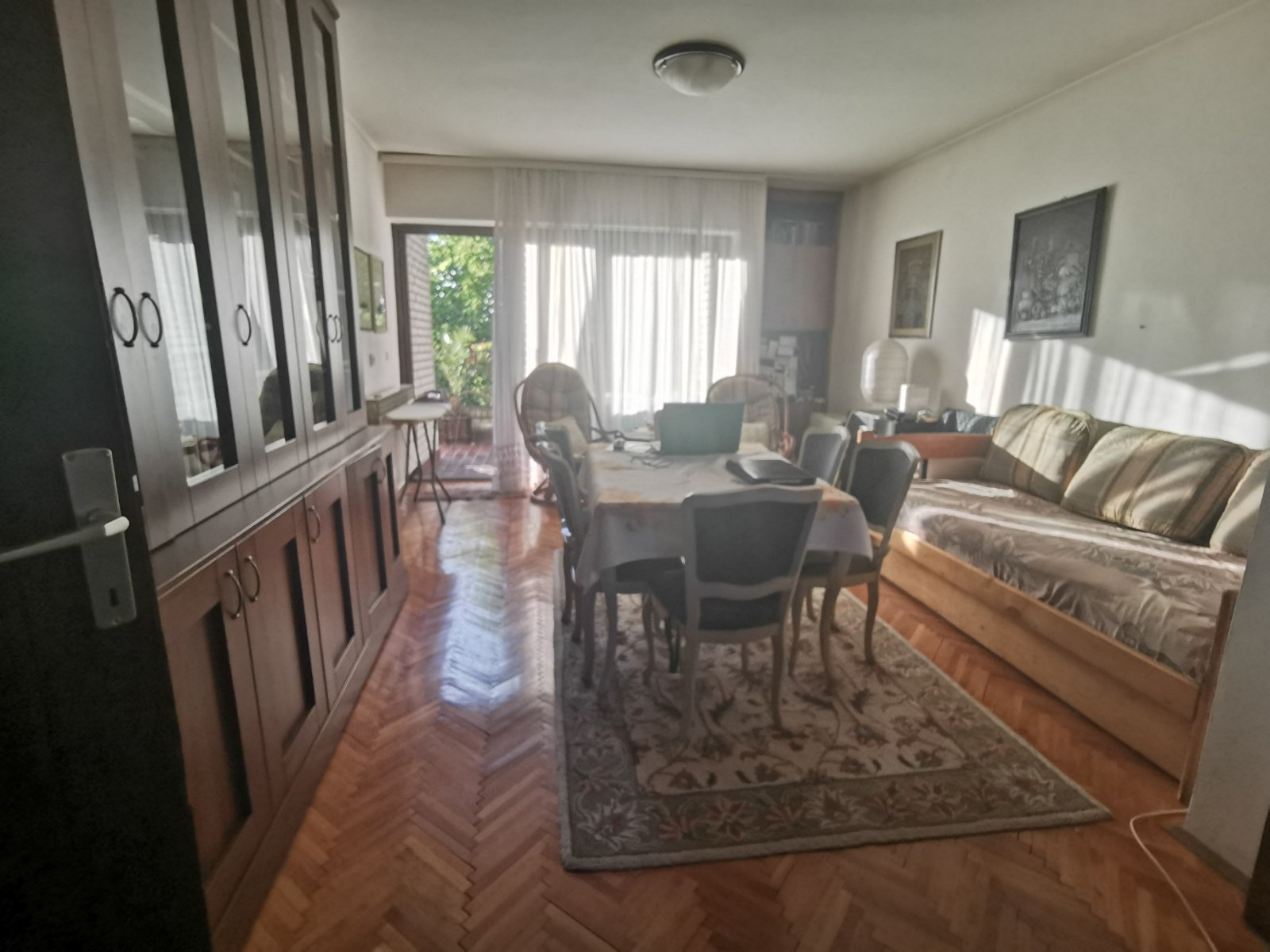 0-02-05-d32f6042044ae9942e5bfe4648eebc60f8b7800637f35c5f0095f8879ab347d5_b6dfe9253a1f310b dedeinje stan prodaja